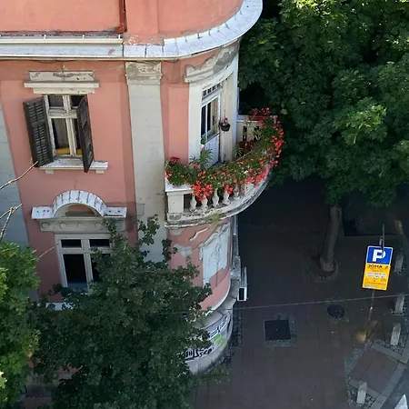 Stunning Kalemegdan Park View Apartment