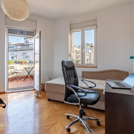 Apartment Stunning Kalemegdan Park View